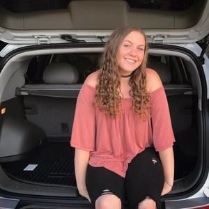 Meet your Posher, Marissa